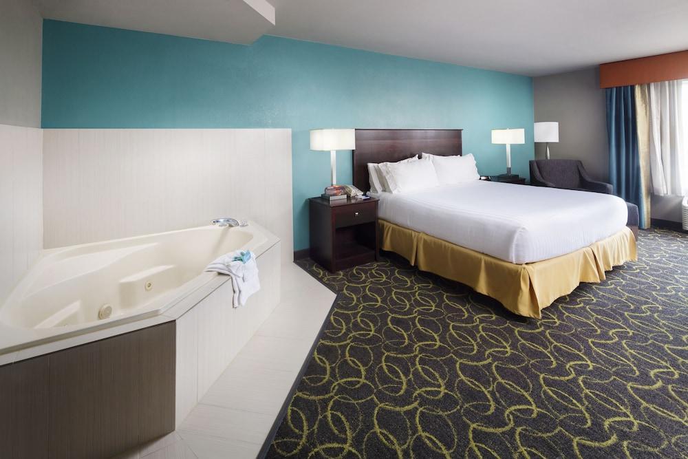 Express And Dfw-grapevine By Ihg Grapevine