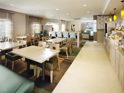 Express And Dfw-grapevine By Ihg Hotel Grapevine